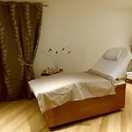 Francois Premier Centre Hotel
