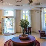 Francois Premier Centre Hotel