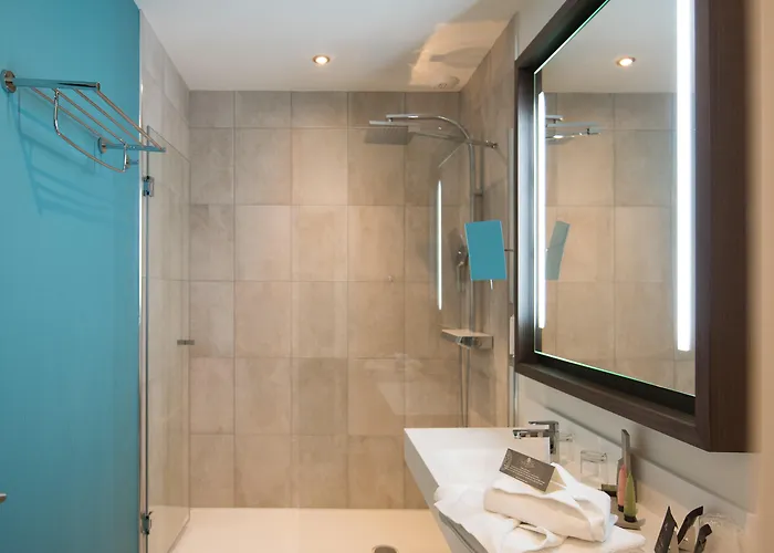 Francois Premier Centre