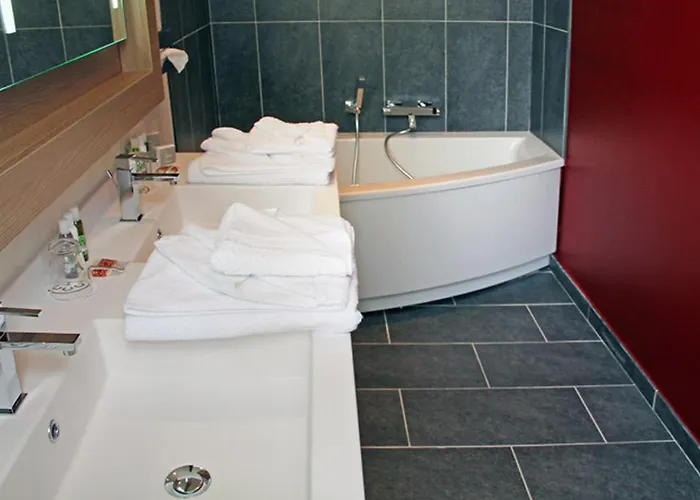 Hotel Francois Premier Centre 4*