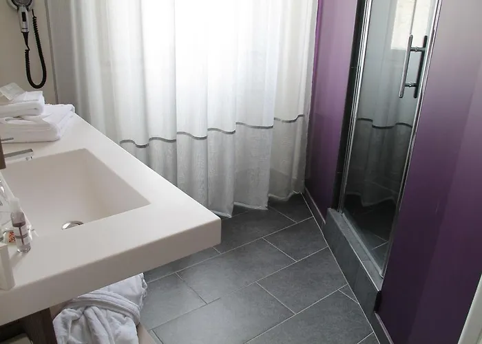 Hotel Francois Premier Centre 4*