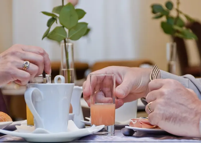 Francois Premier Centre Hotel 4*