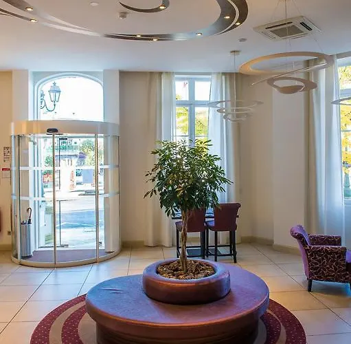 François Premier Centre Hotel